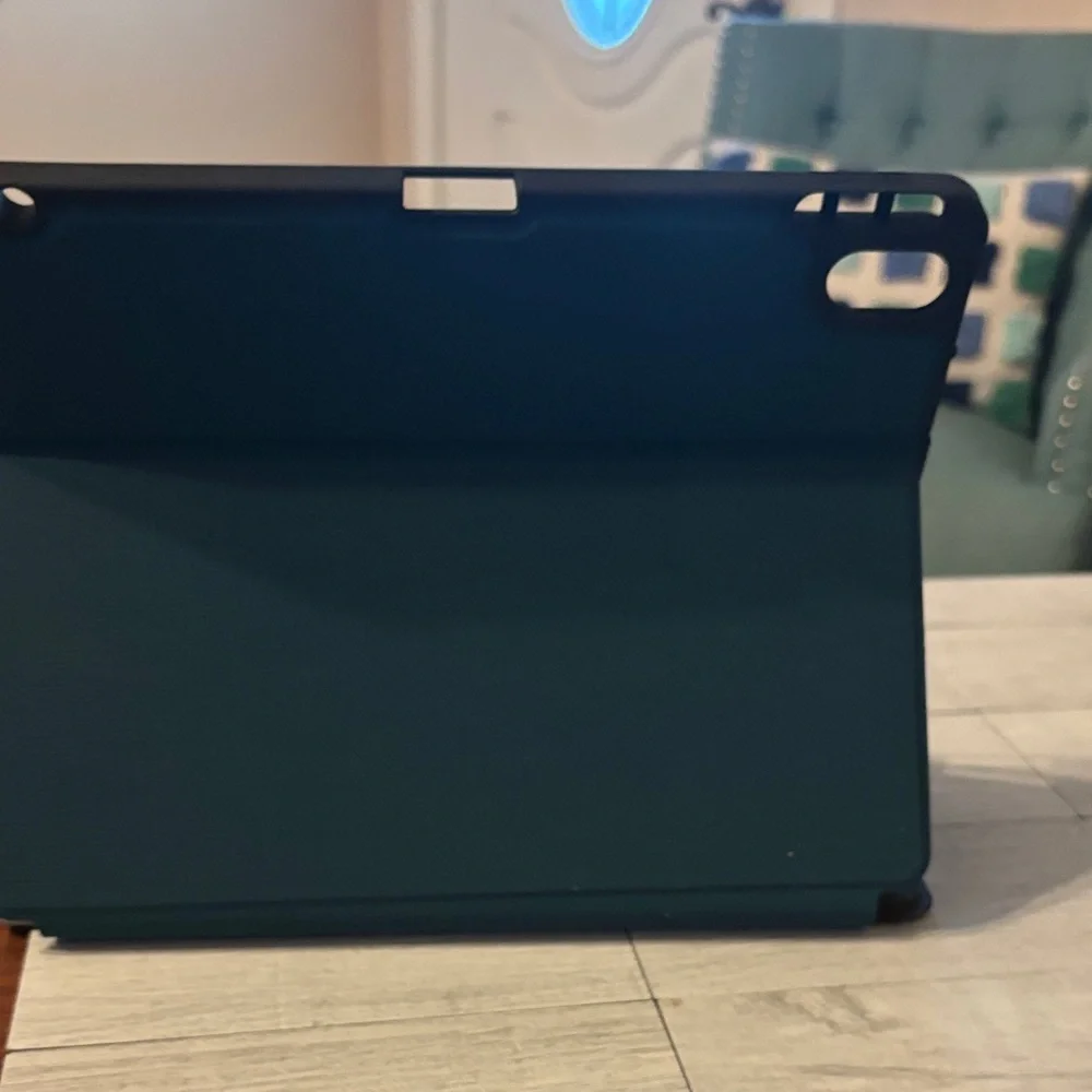 Protective Blue Tablet Case - Compatible Tablet Cover 10.9